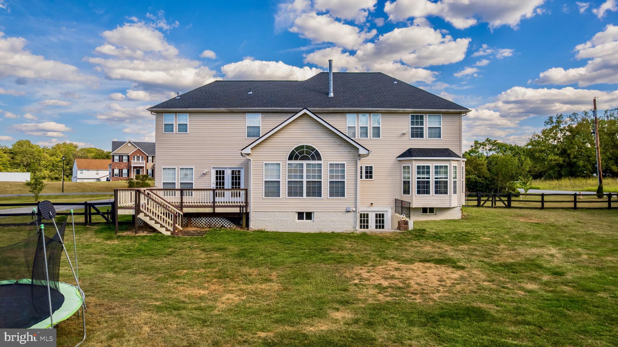 WILLOW SPRINGS ACRES - Residential