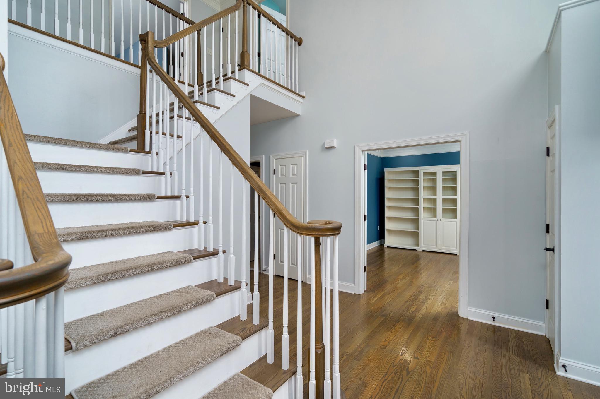 WILLOW SPRINGS ACRES - Residential