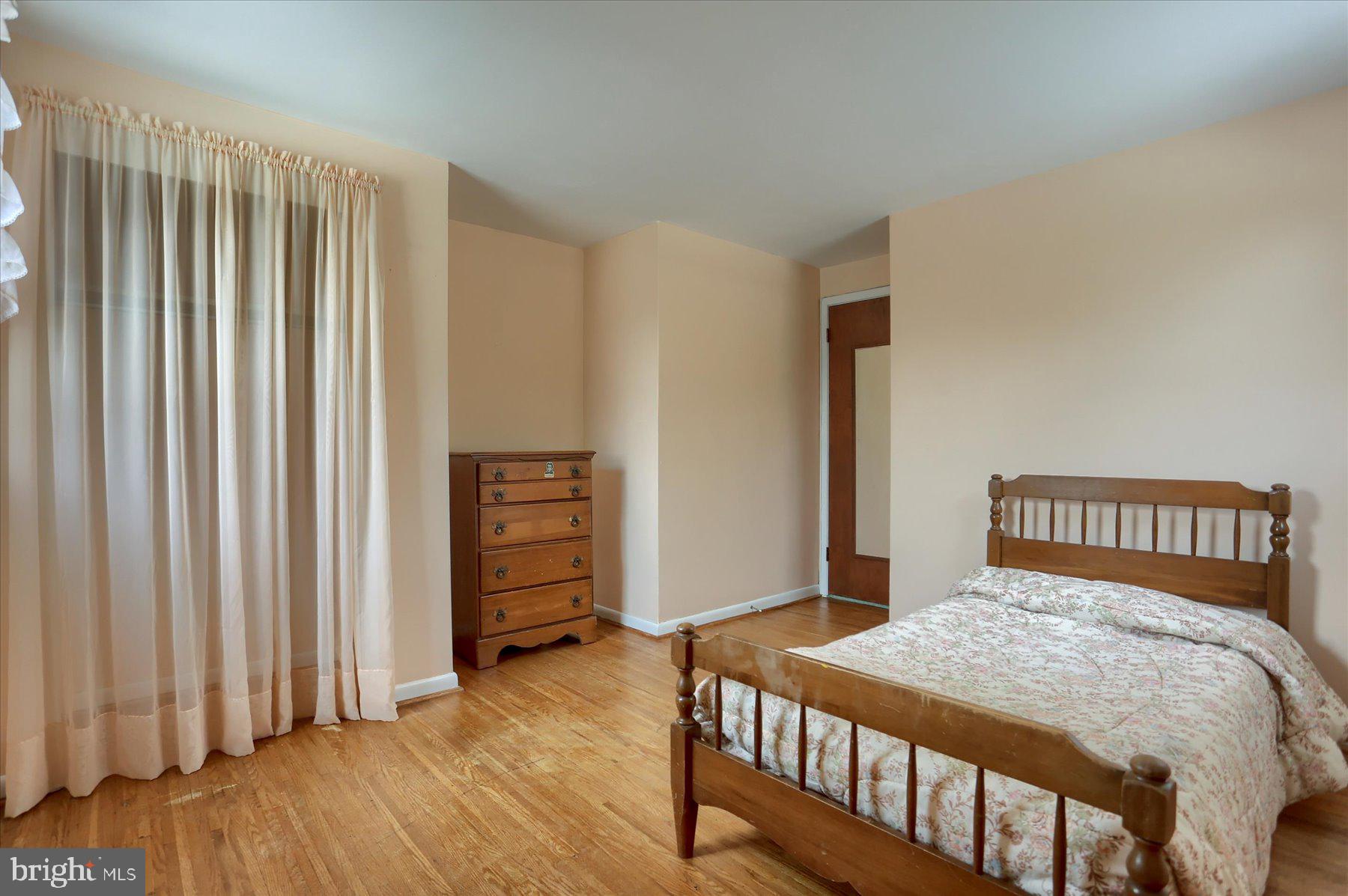 CAMBRIDGE ESTS - Residential