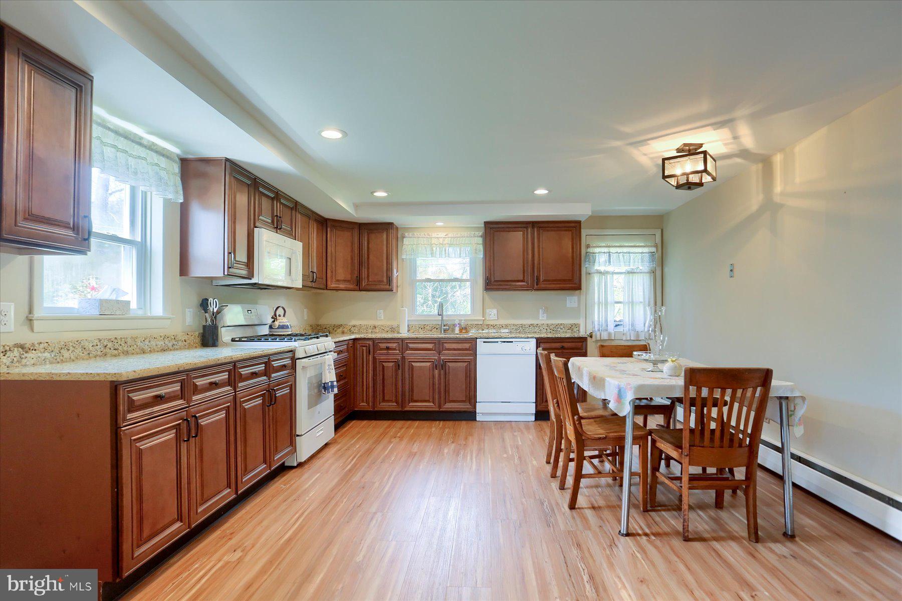 CAMBRIDGE ESTS - Residential