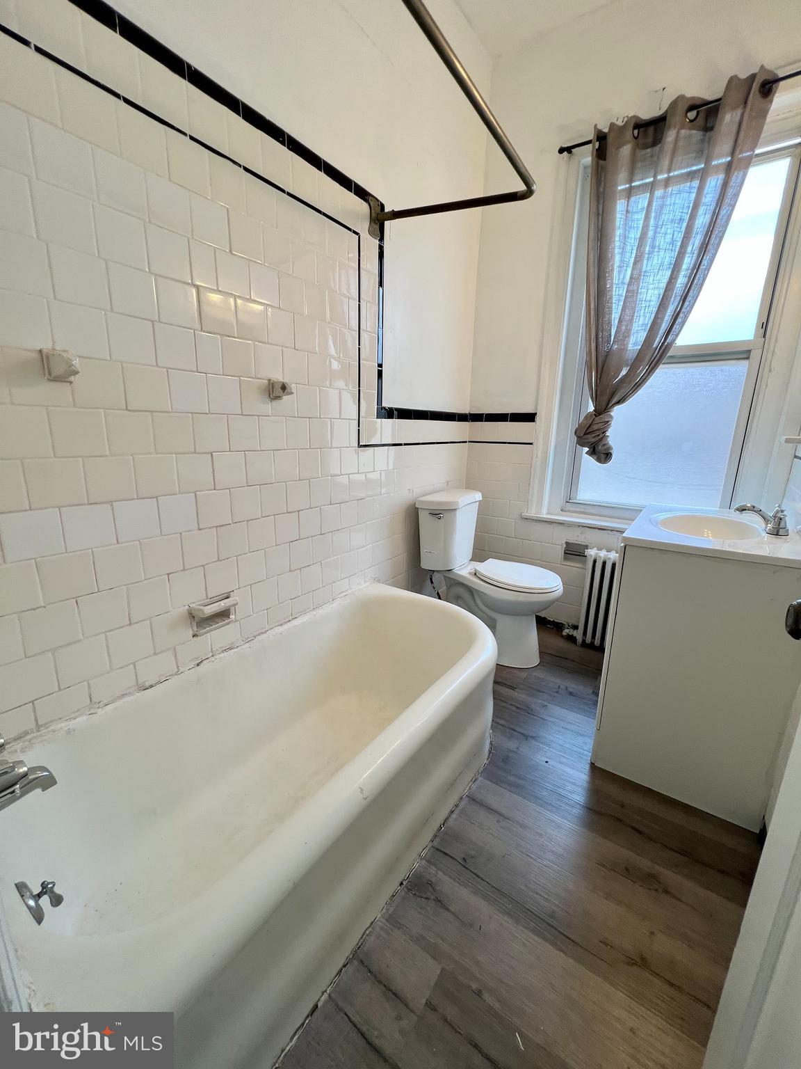 FRANKFORD - Residential Lease