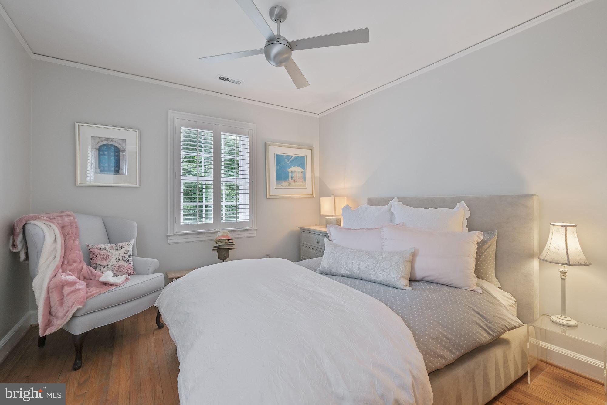 GEORGETOWN - Residential