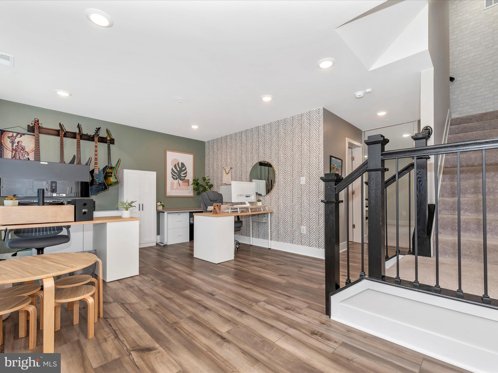 SYCAMORE RIDGE - Residential