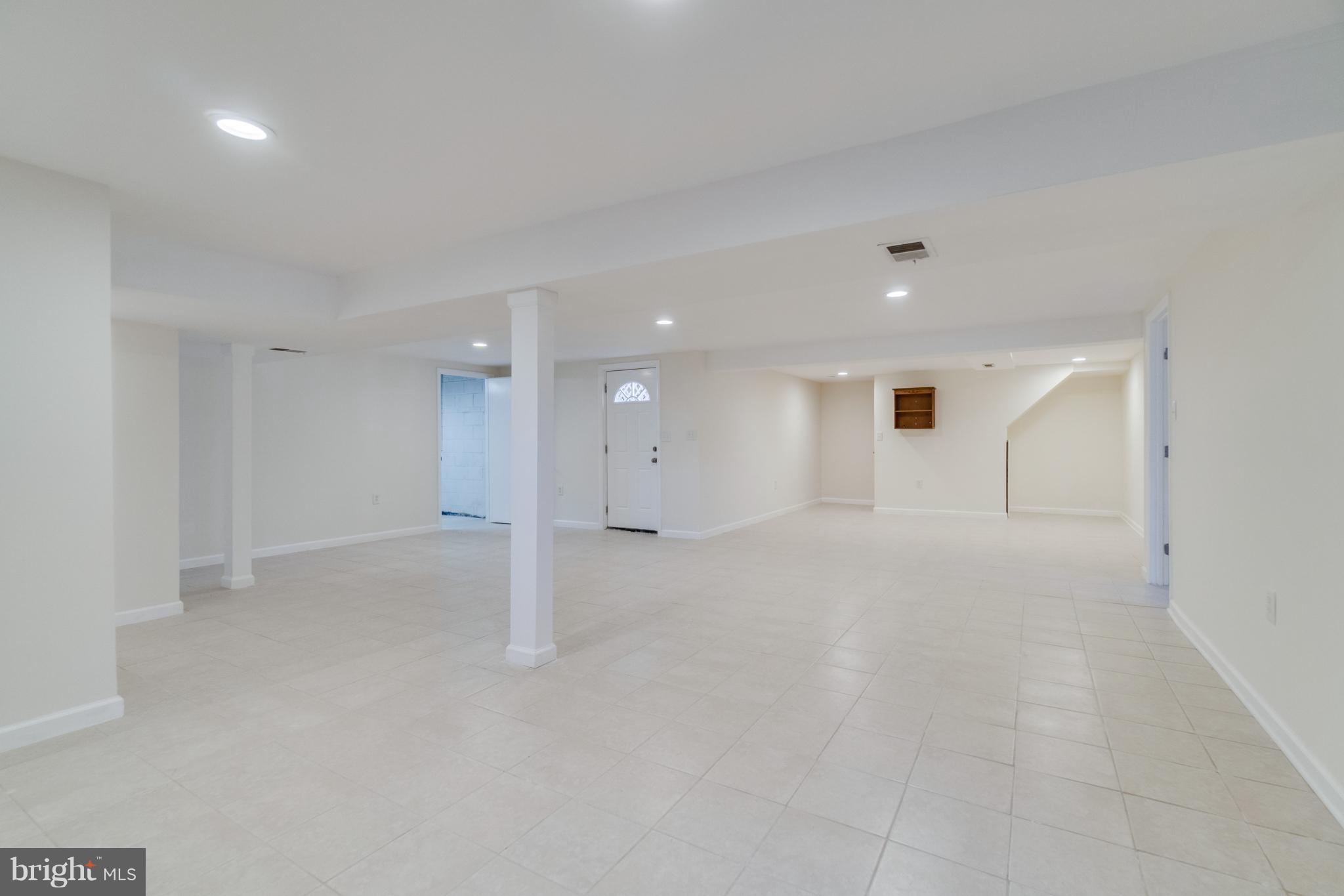 BELLEVUE ESTATES - Residential