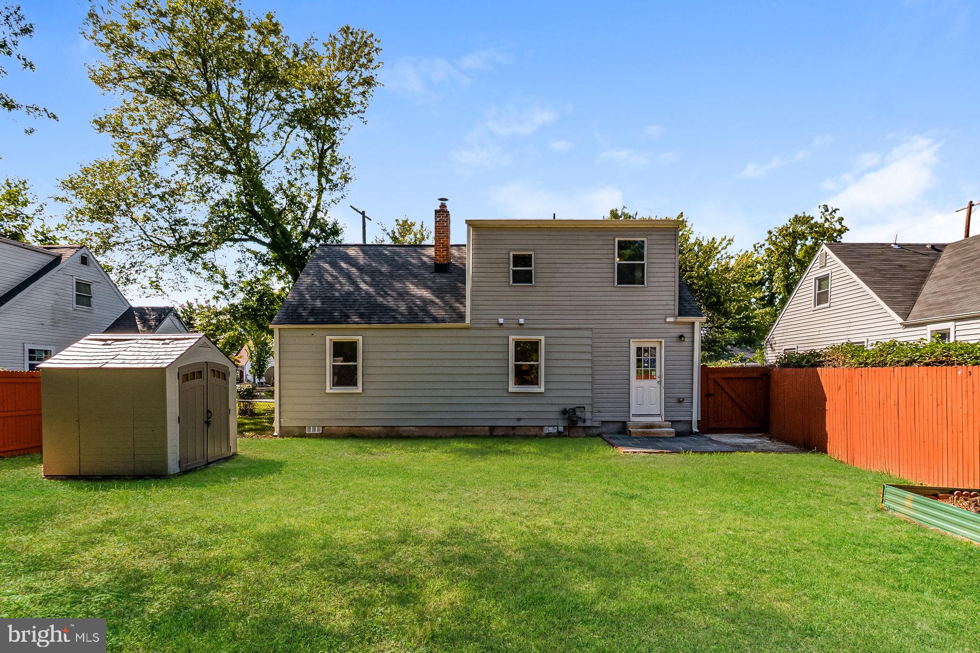 204 N HURON DRIVE