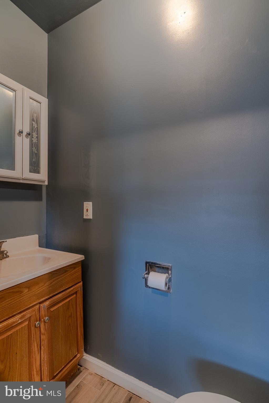 WASHINGTON VILLAGE - Residential