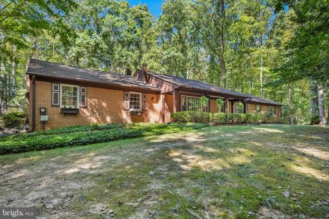 7408 MAPLE BRANCH ROAD CLIFTON VA 20124