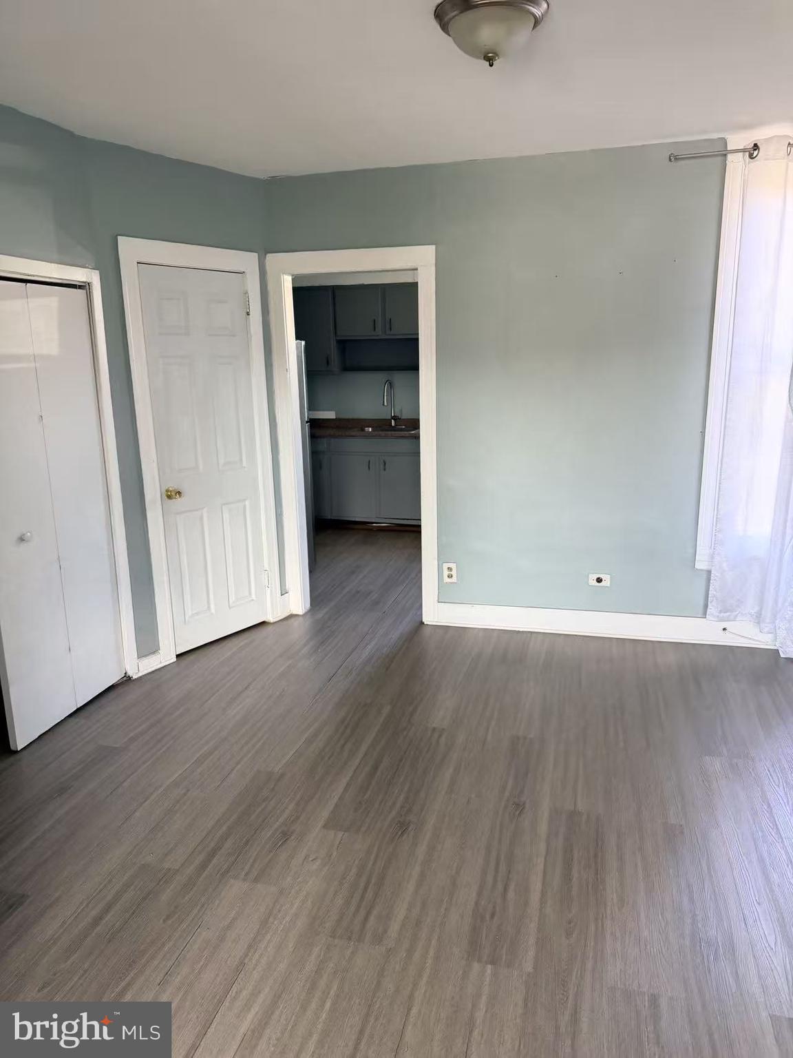 PHILADELPHIA (NORTHEAST) - Residential