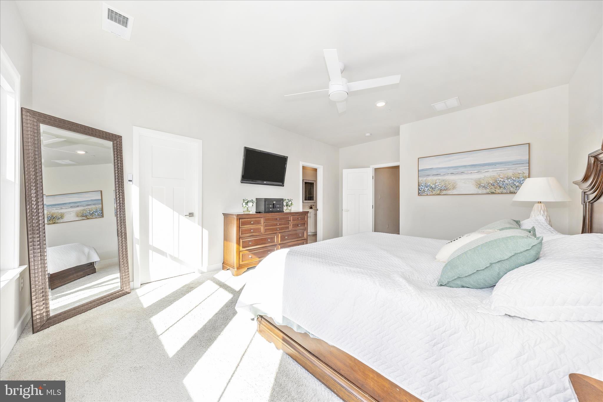 LAKE LINGANORE OAKDALE - Residential