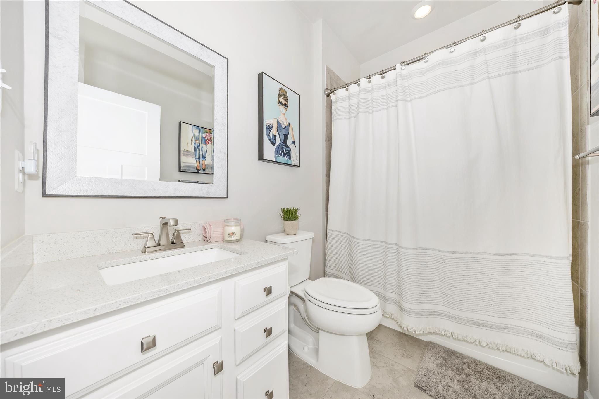 LAKE LINGANORE OAKDALE - Residential