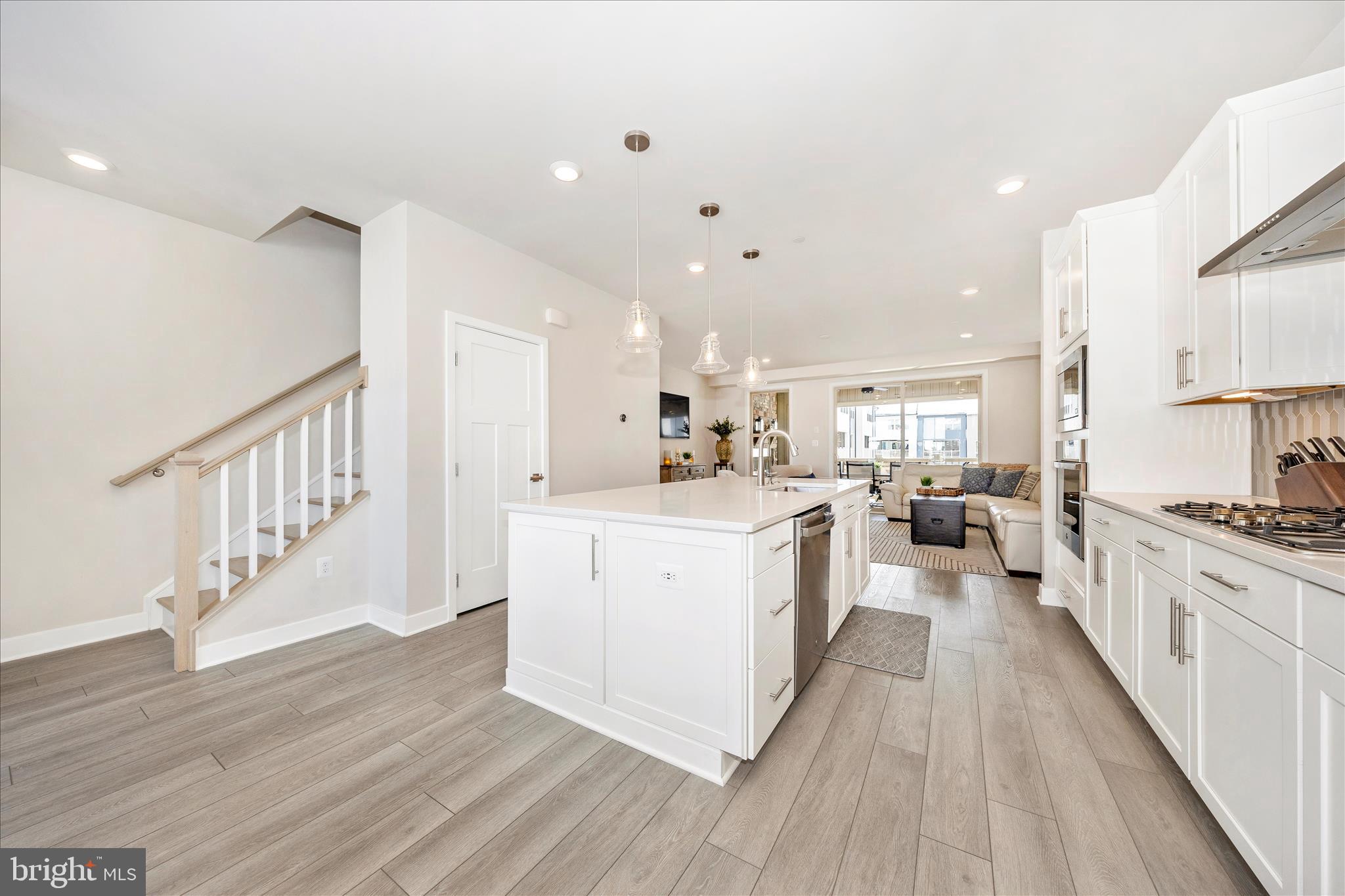 LAKE LINGANORE OAKDALE - Residential