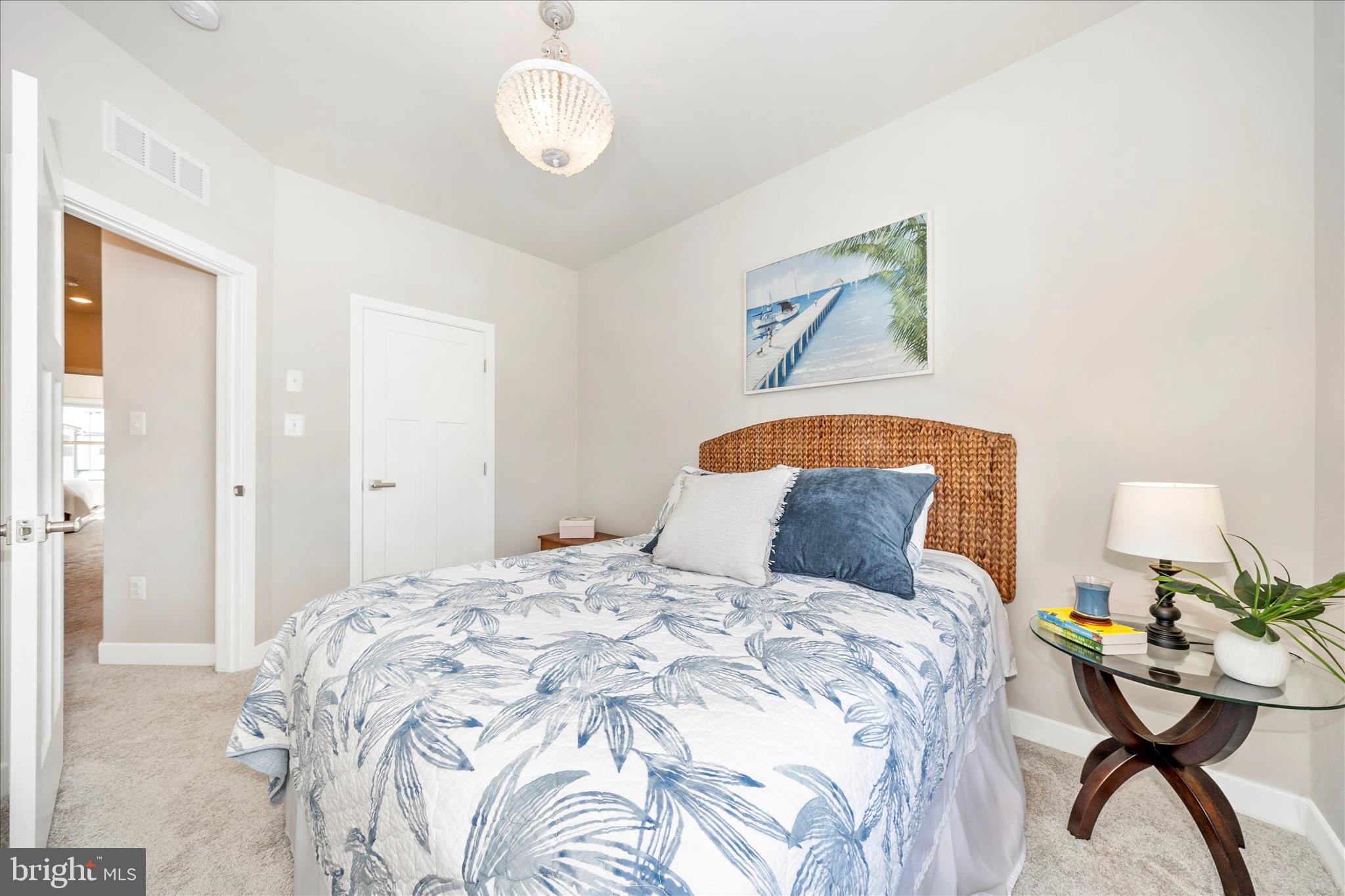 LAKE LINGANORE OAKDALE - Residential