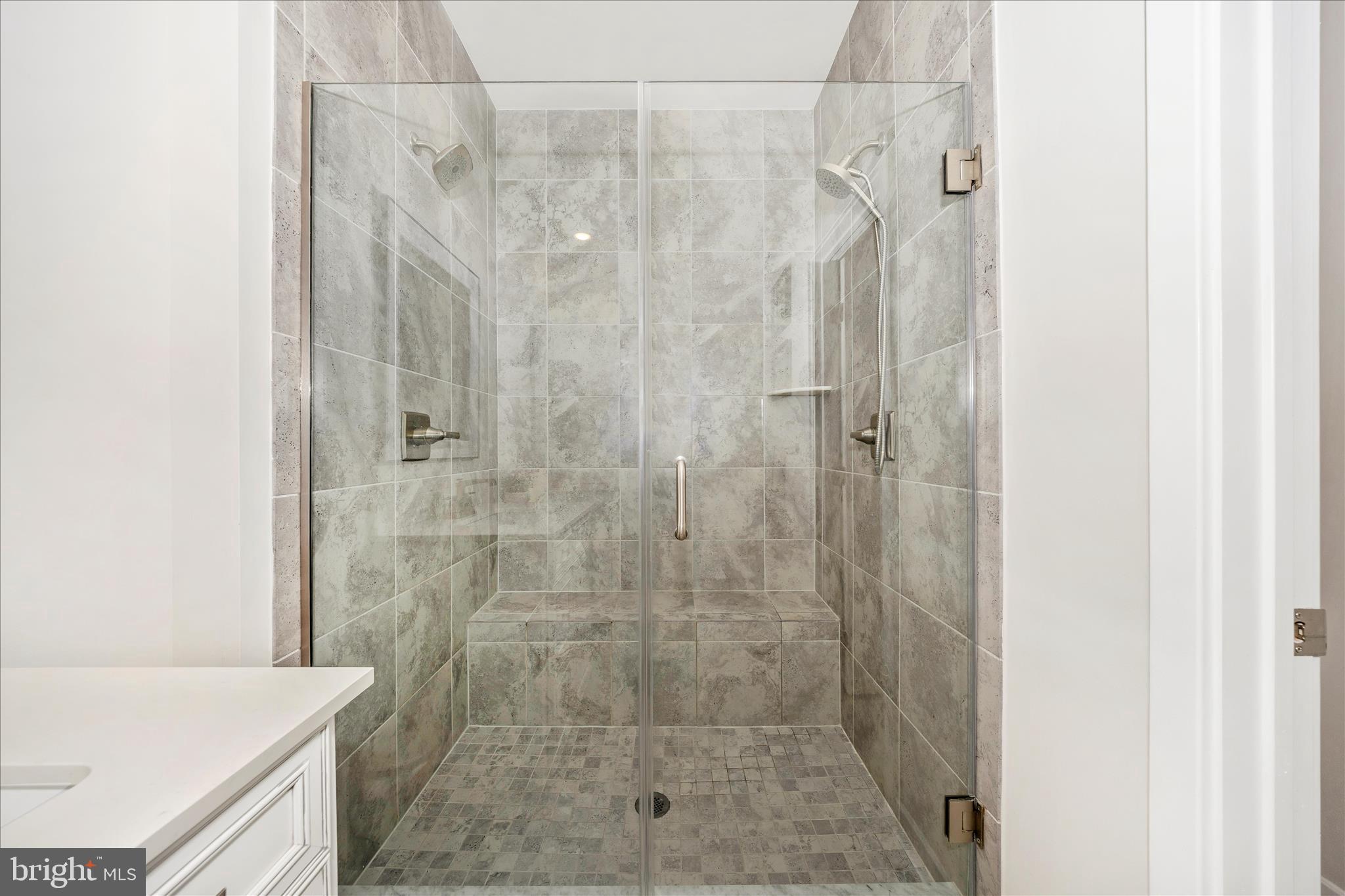 LAKE LINGANORE OAKDALE - Residential