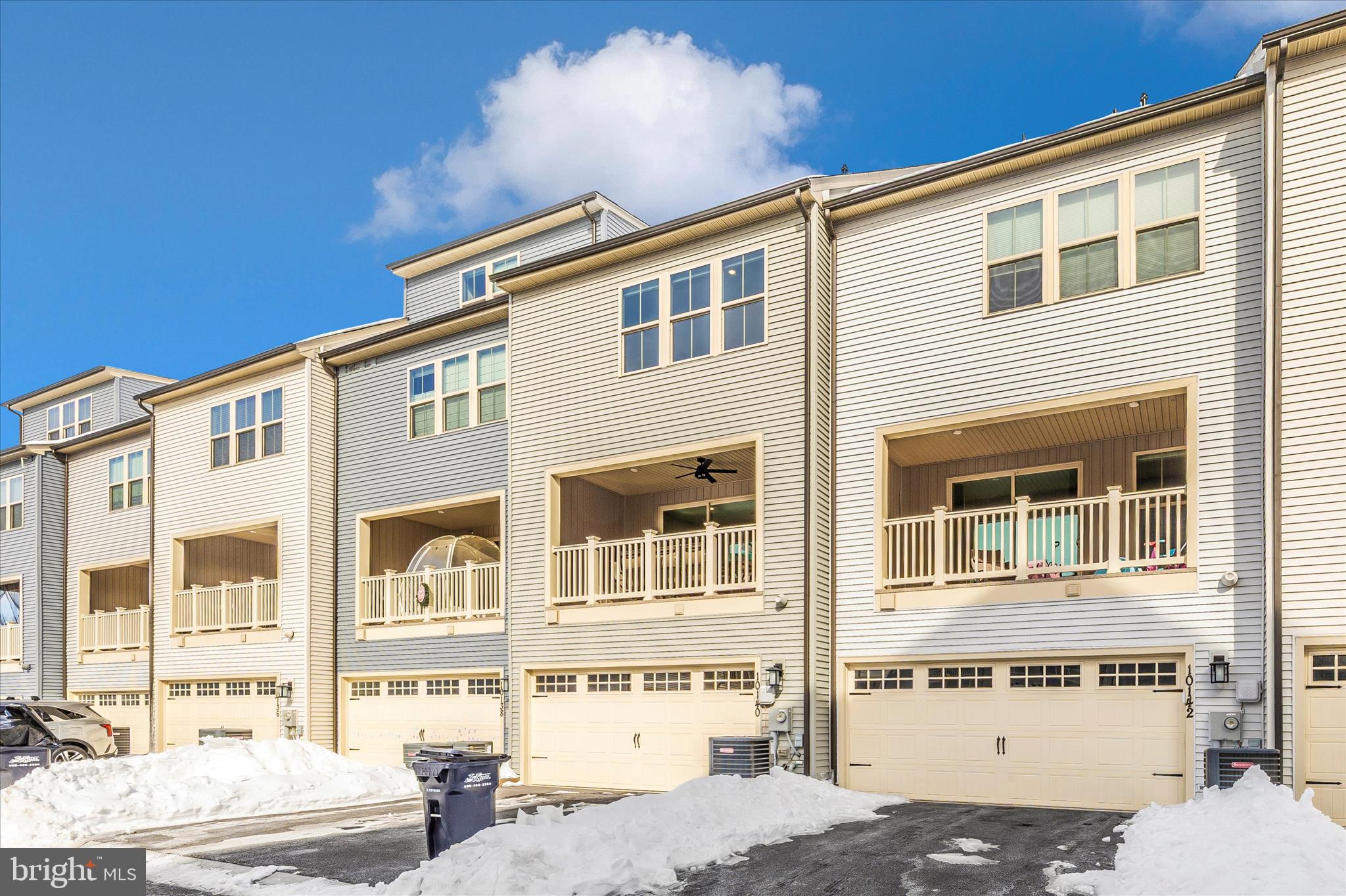 LAKE LINGANORE OAKDALE - Residential