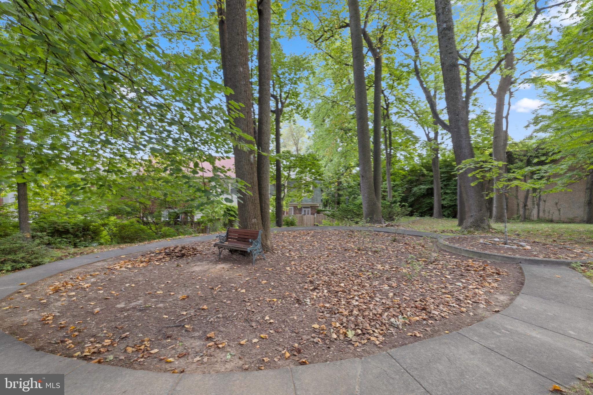 REGENT SQUARE - Residential