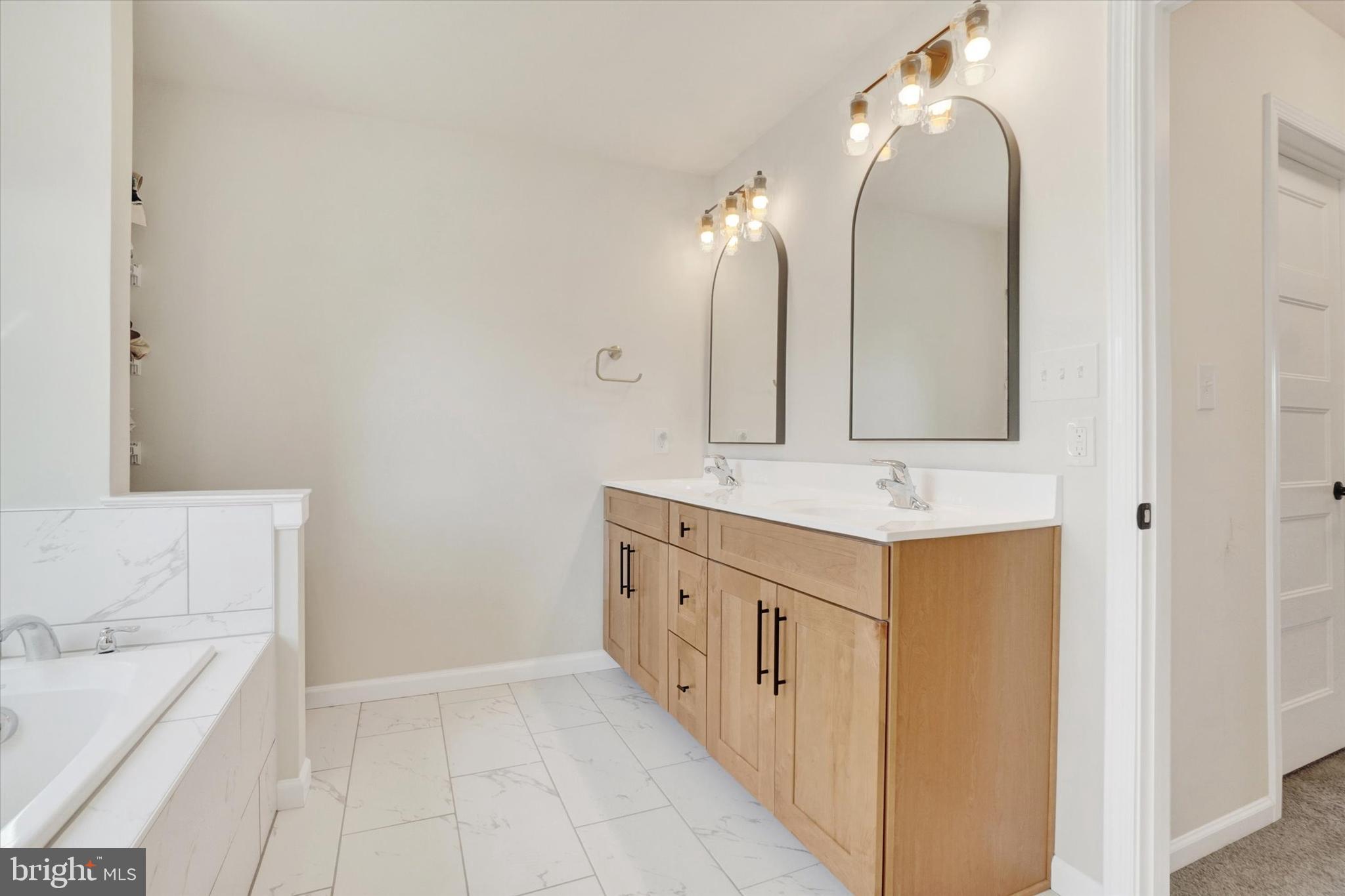 ROLLING MEADOWS AT RENTZEL FARM - Residential