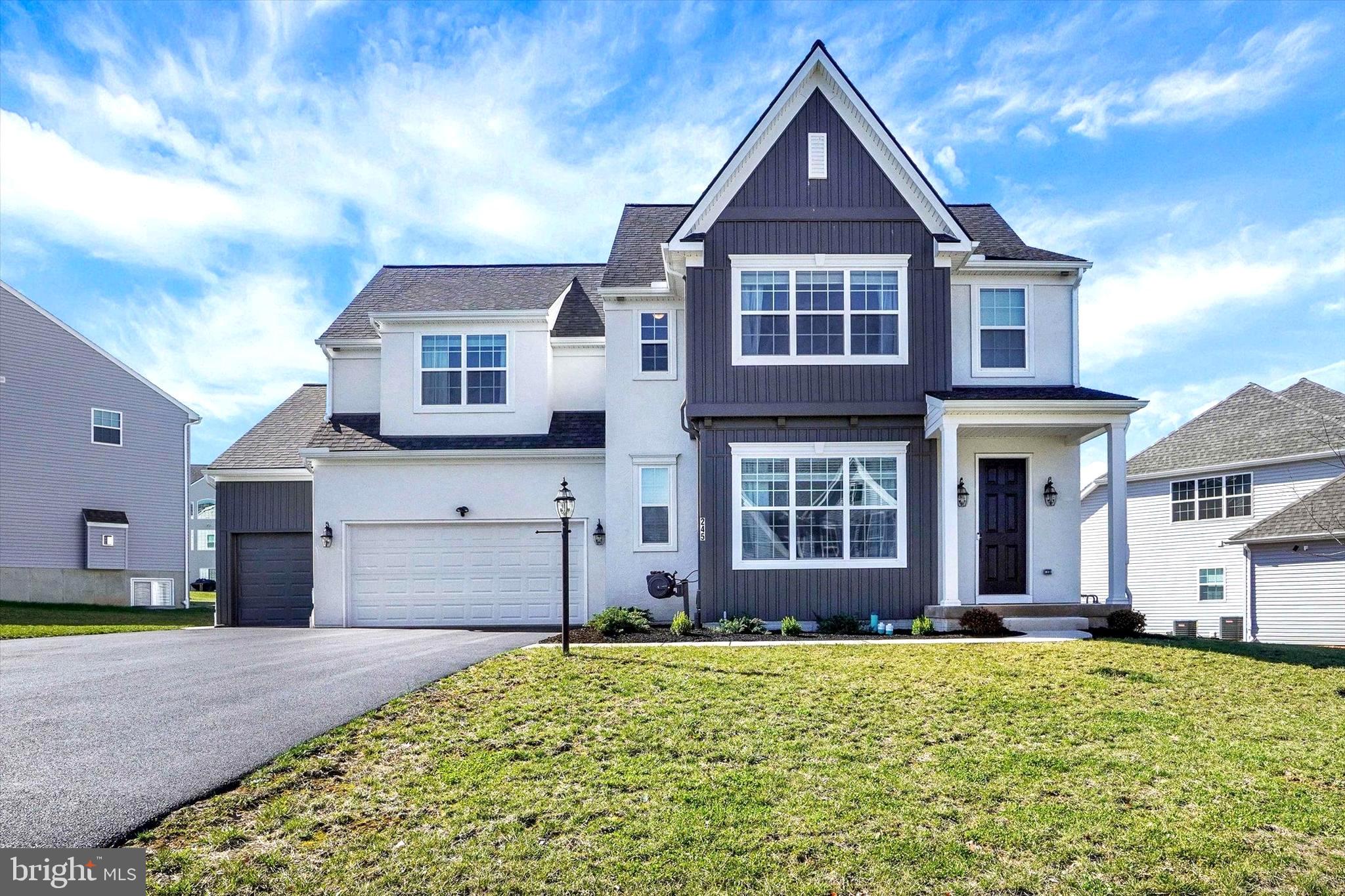 ROLLING MEADOWS AT RENTZEL FARM - Residential