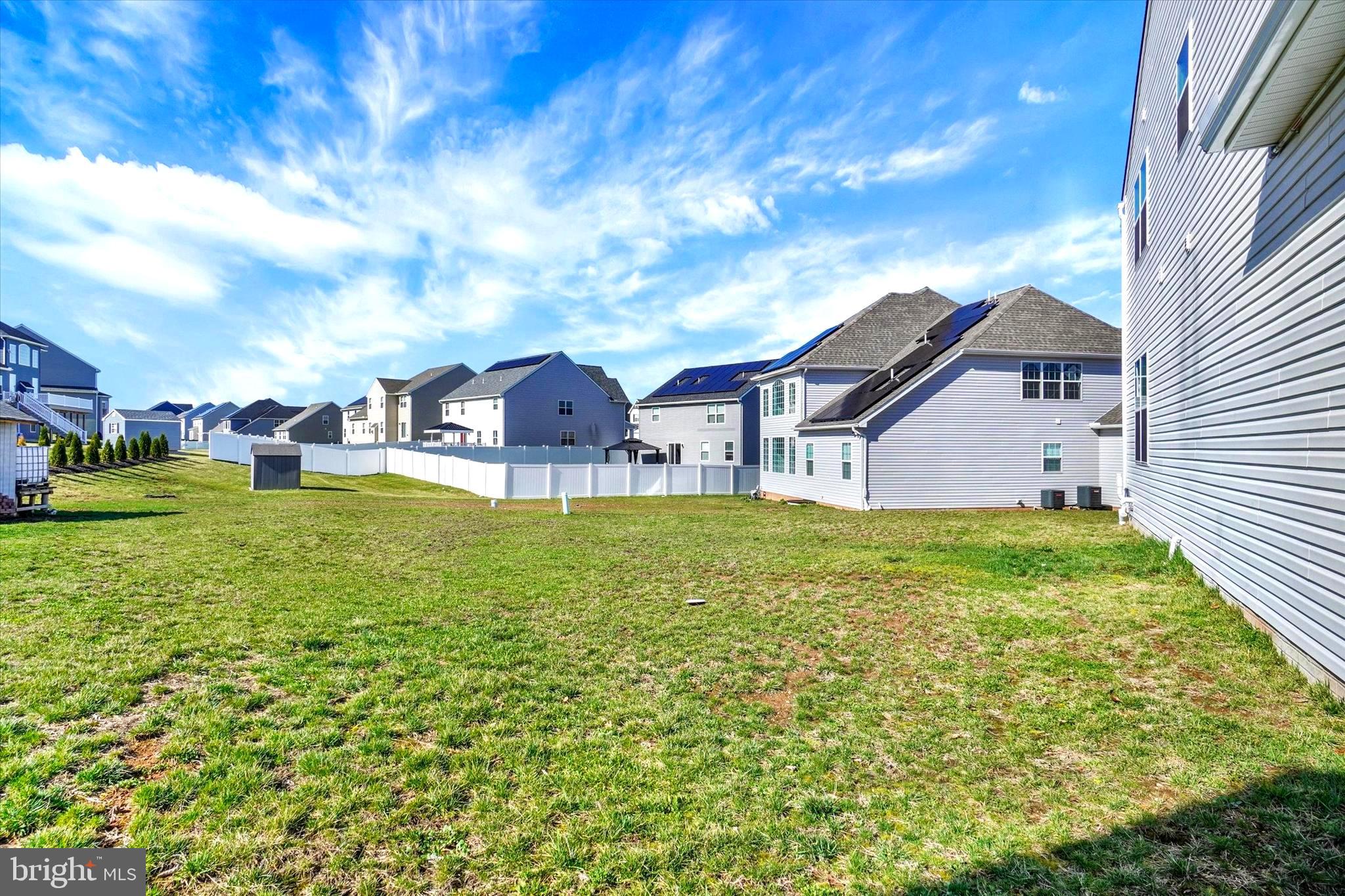 ROLLING MEADOWS AT RENTZEL FARM - Residential