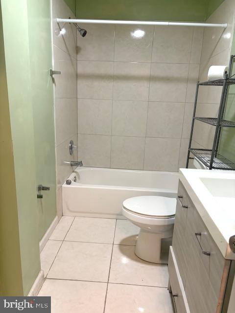 GERMANTOWN ESTATES - Residential Lease