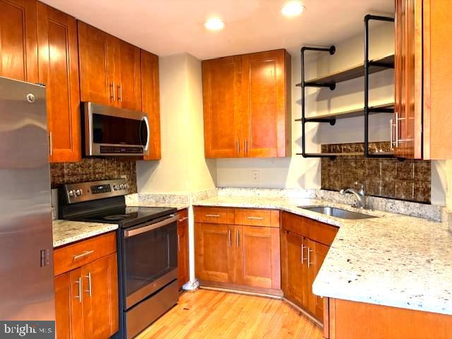 GERMANTOWN ESTATES - Residential Lease