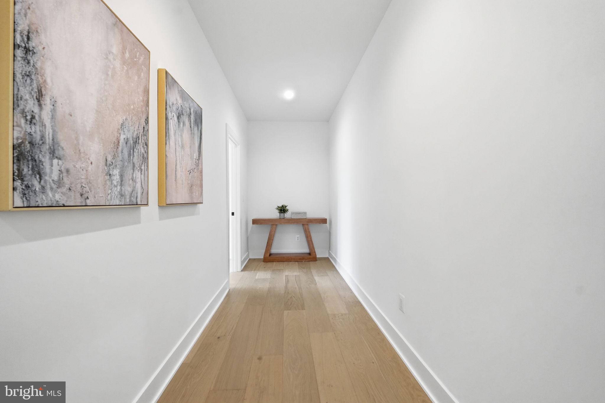 POPLAR HEIGHTS - Residential