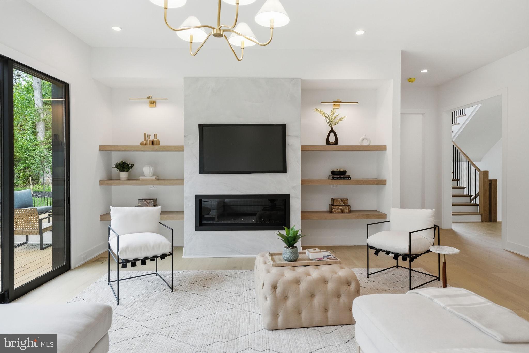 POPLAR HEIGHTS - Residential