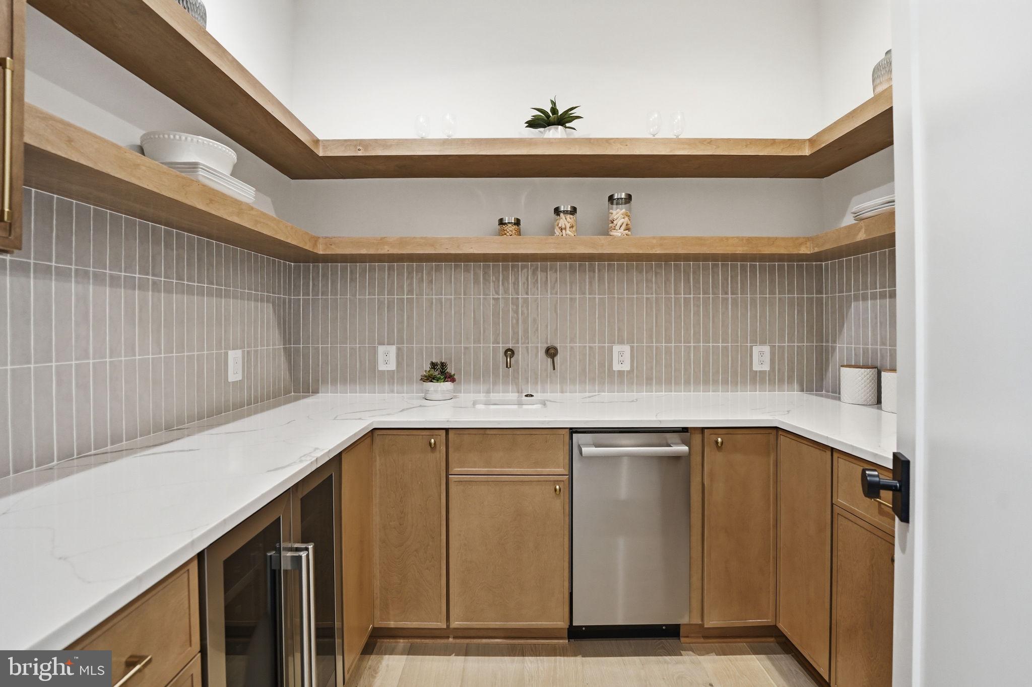 POPLAR HEIGHTS - Residential