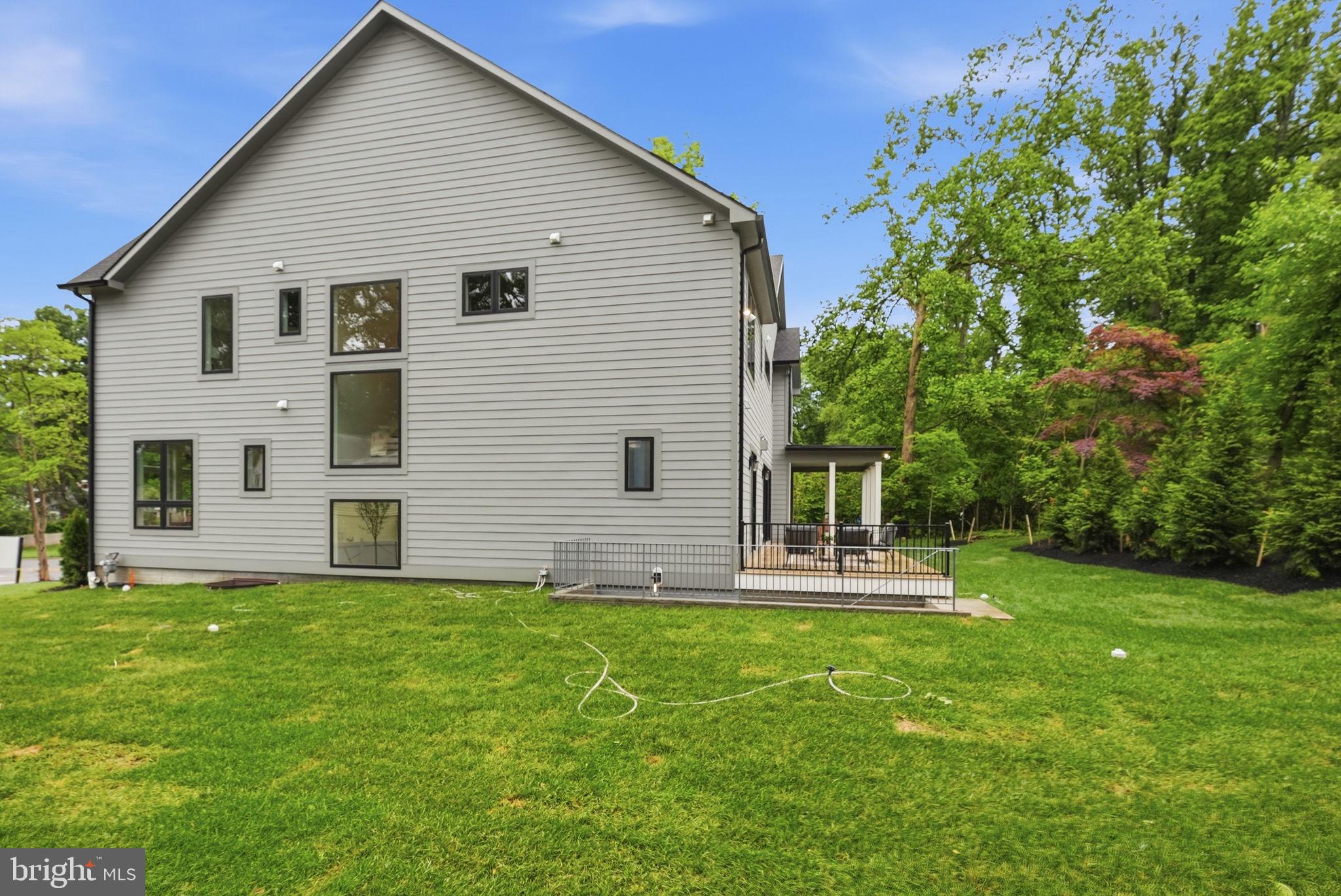 POPLAR HEIGHTS - Residential