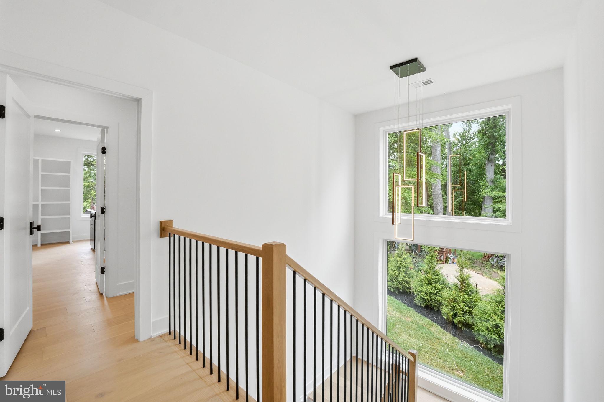 POPLAR HEIGHTS - Residential