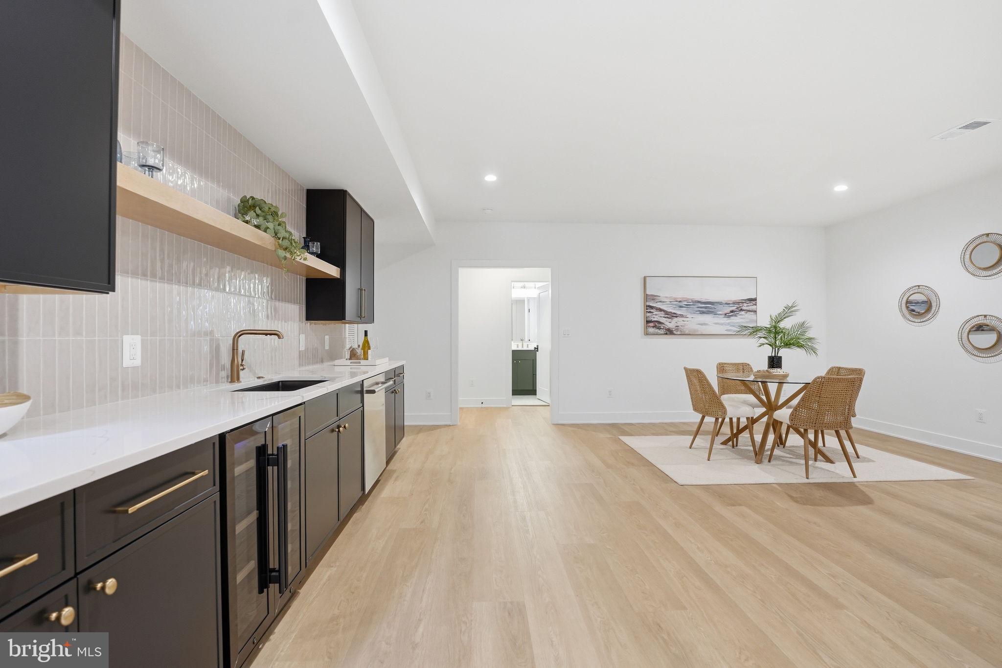 POPLAR HEIGHTS - Residential