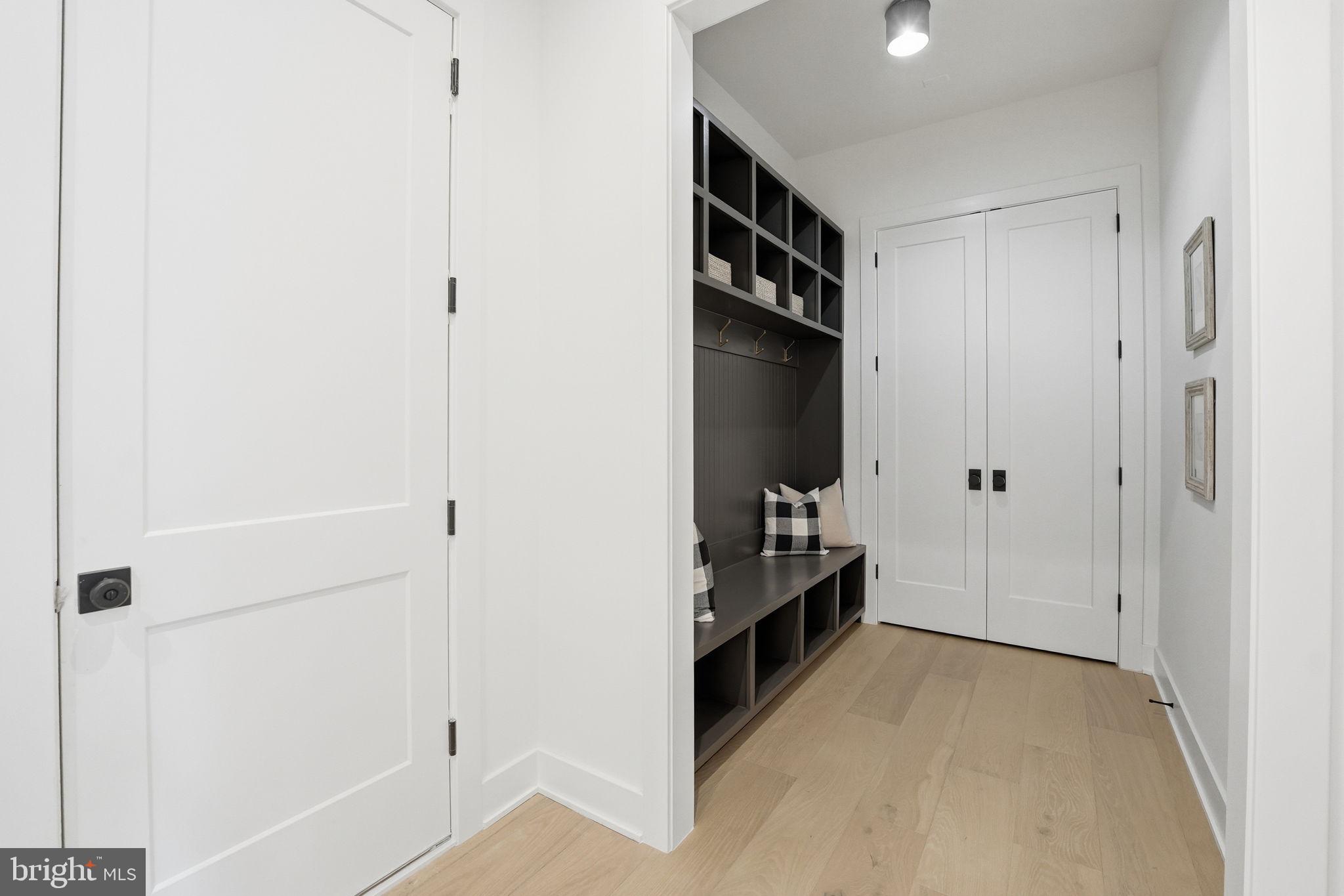 POPLAR HEIGHTS - Residential