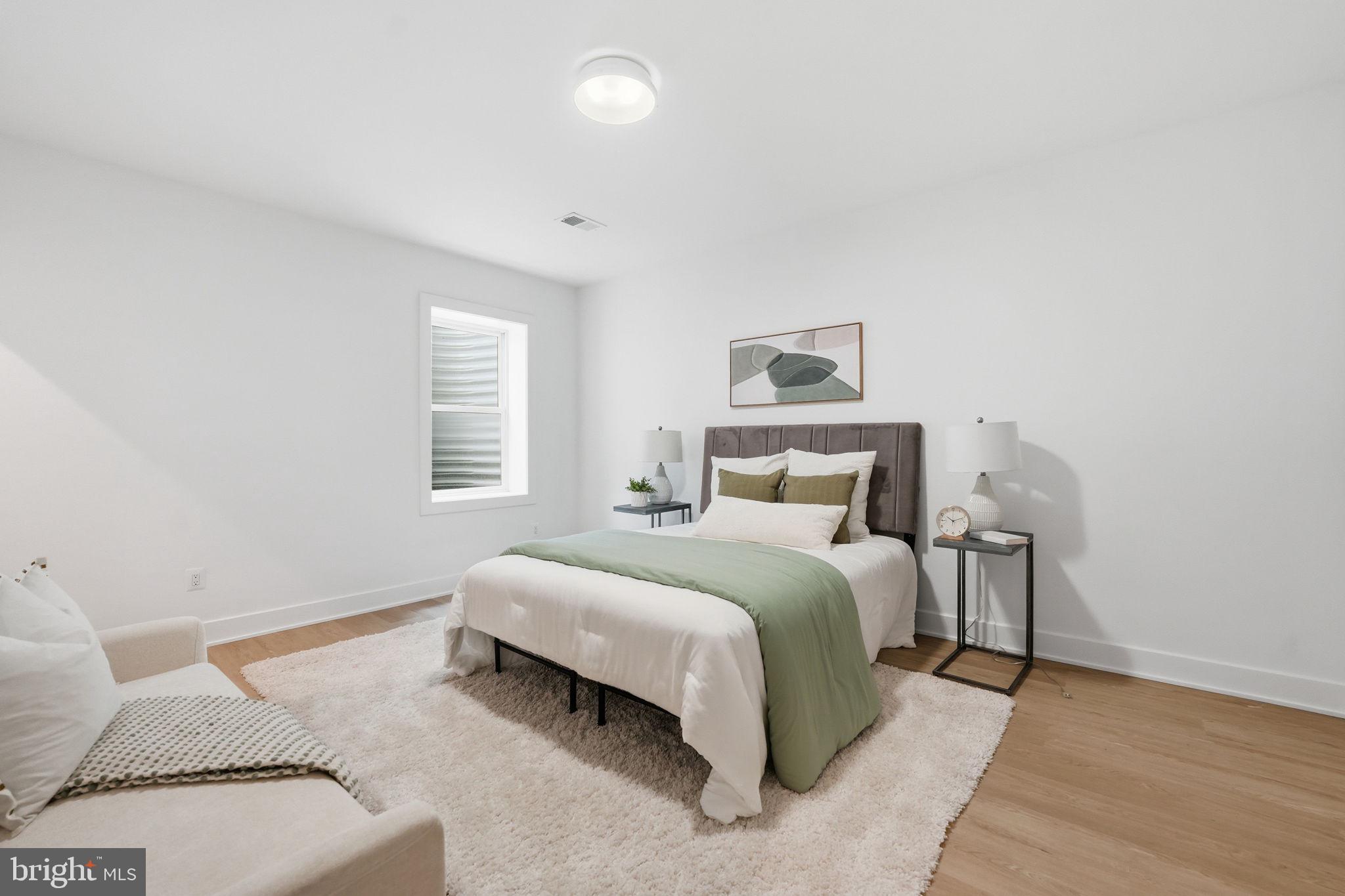 POPLAR HEIGHTS - Residential