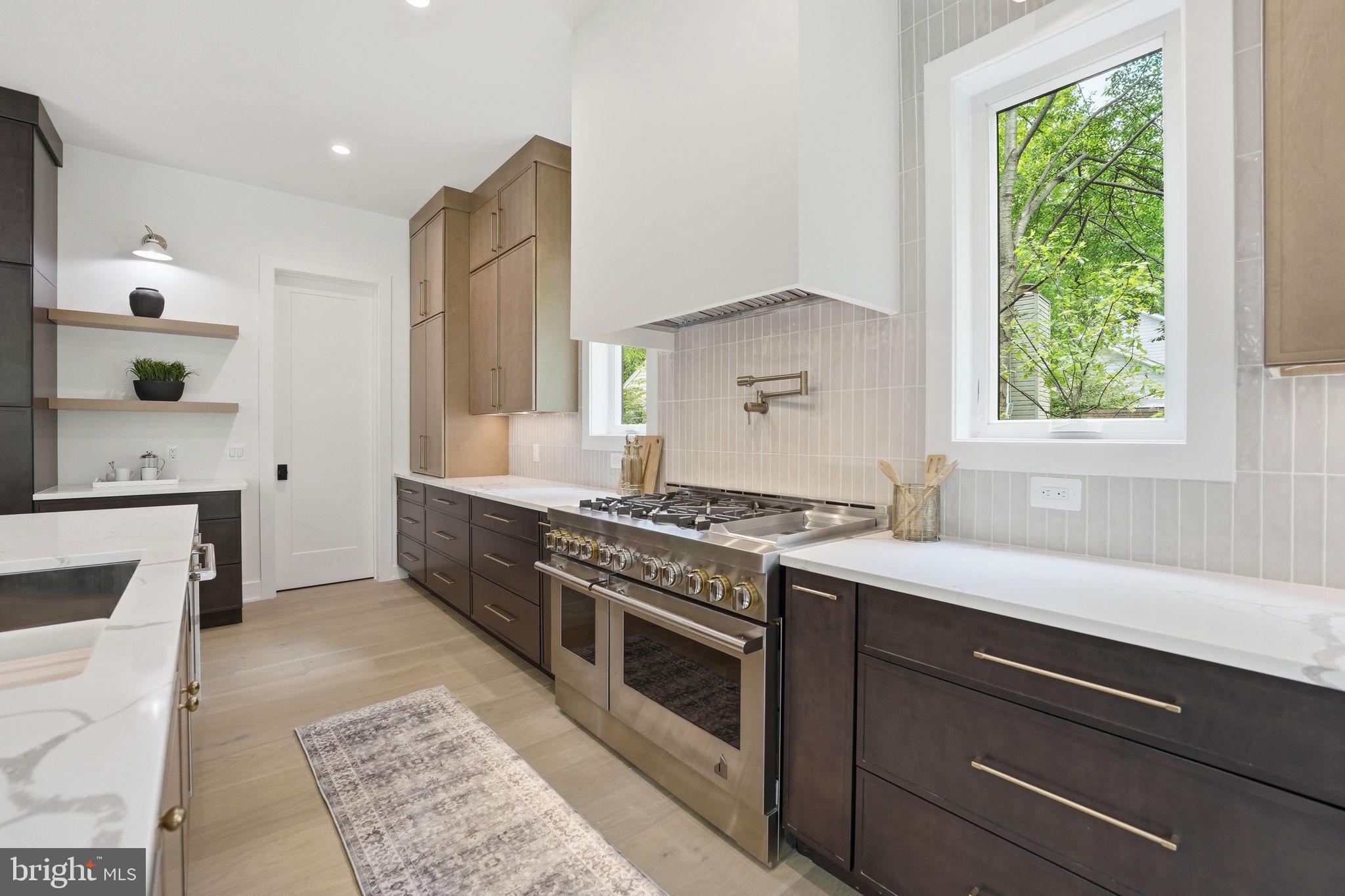 POPLAR HEIGHTS - Residential