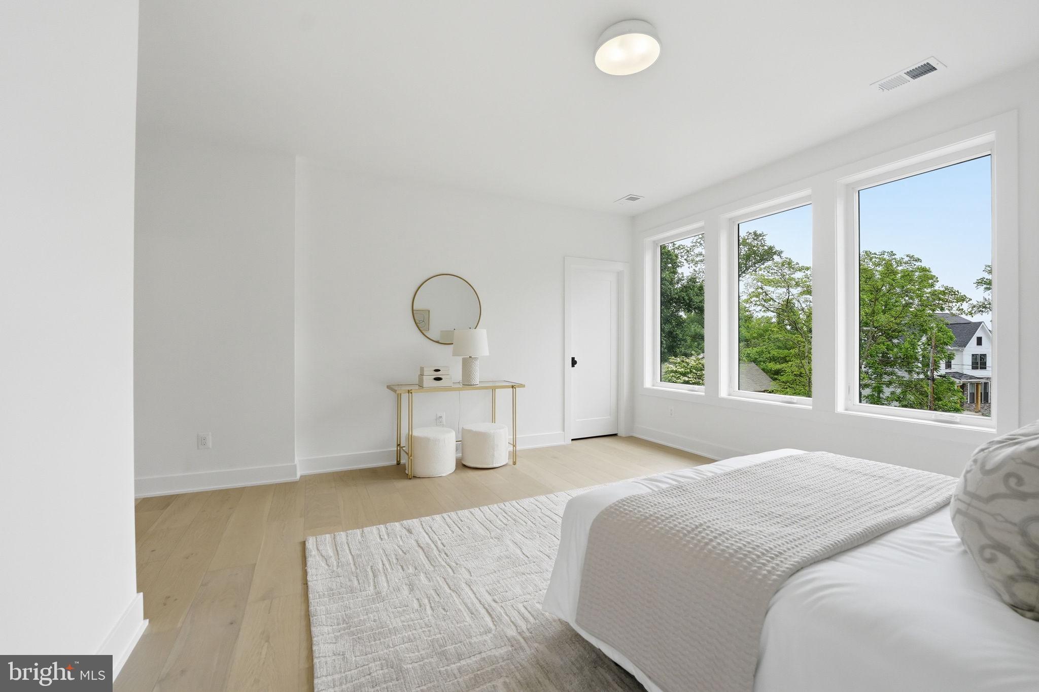 POPLAR HEIGHTS - Residential