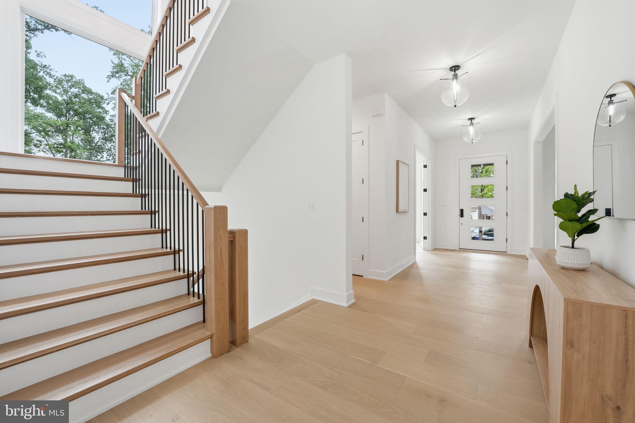POPLAR HEIGHTS - Residential
