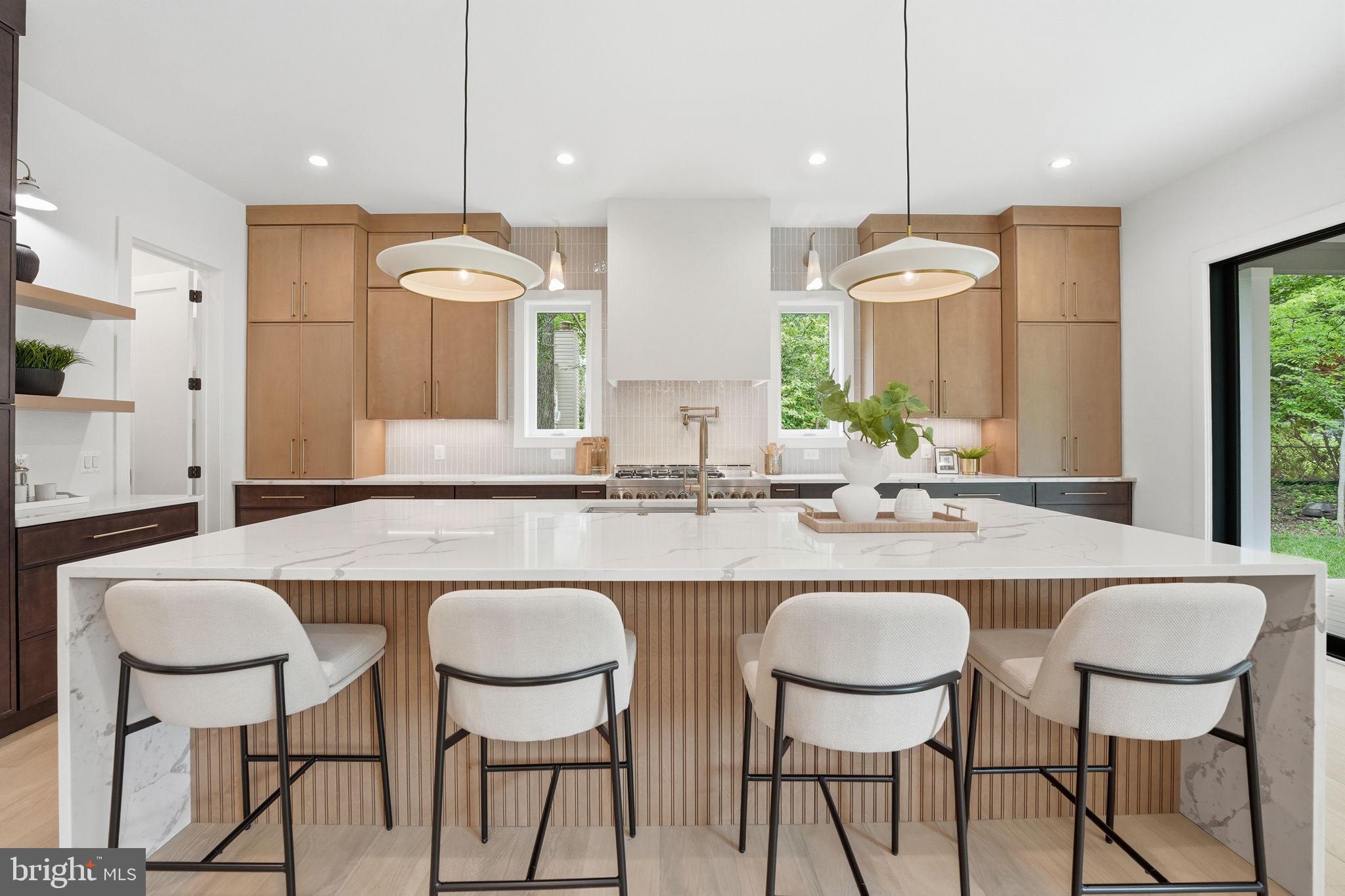 POPLAR HEIGHTS - Residential