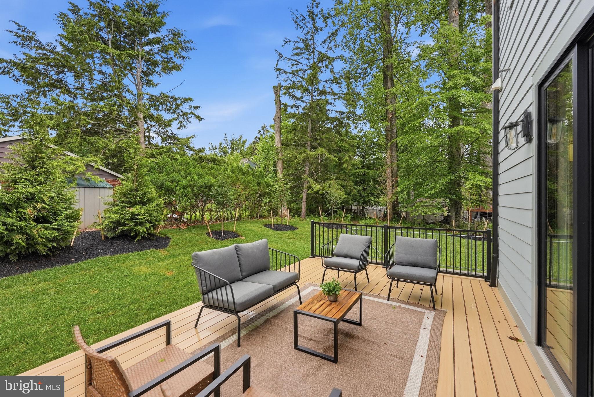POPLAR HEIGHTS - Residential