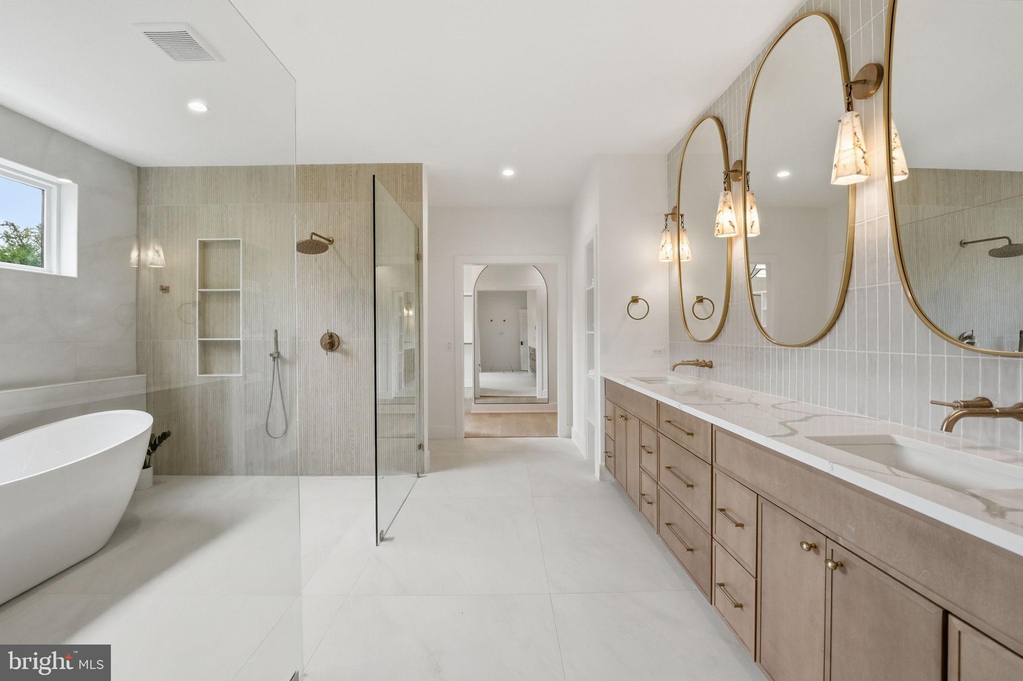 POPLAR HEIGHTS - Residential