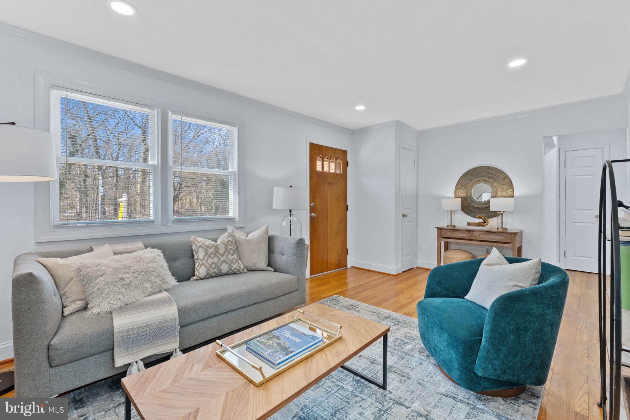 ALEXANDRIA - Residential