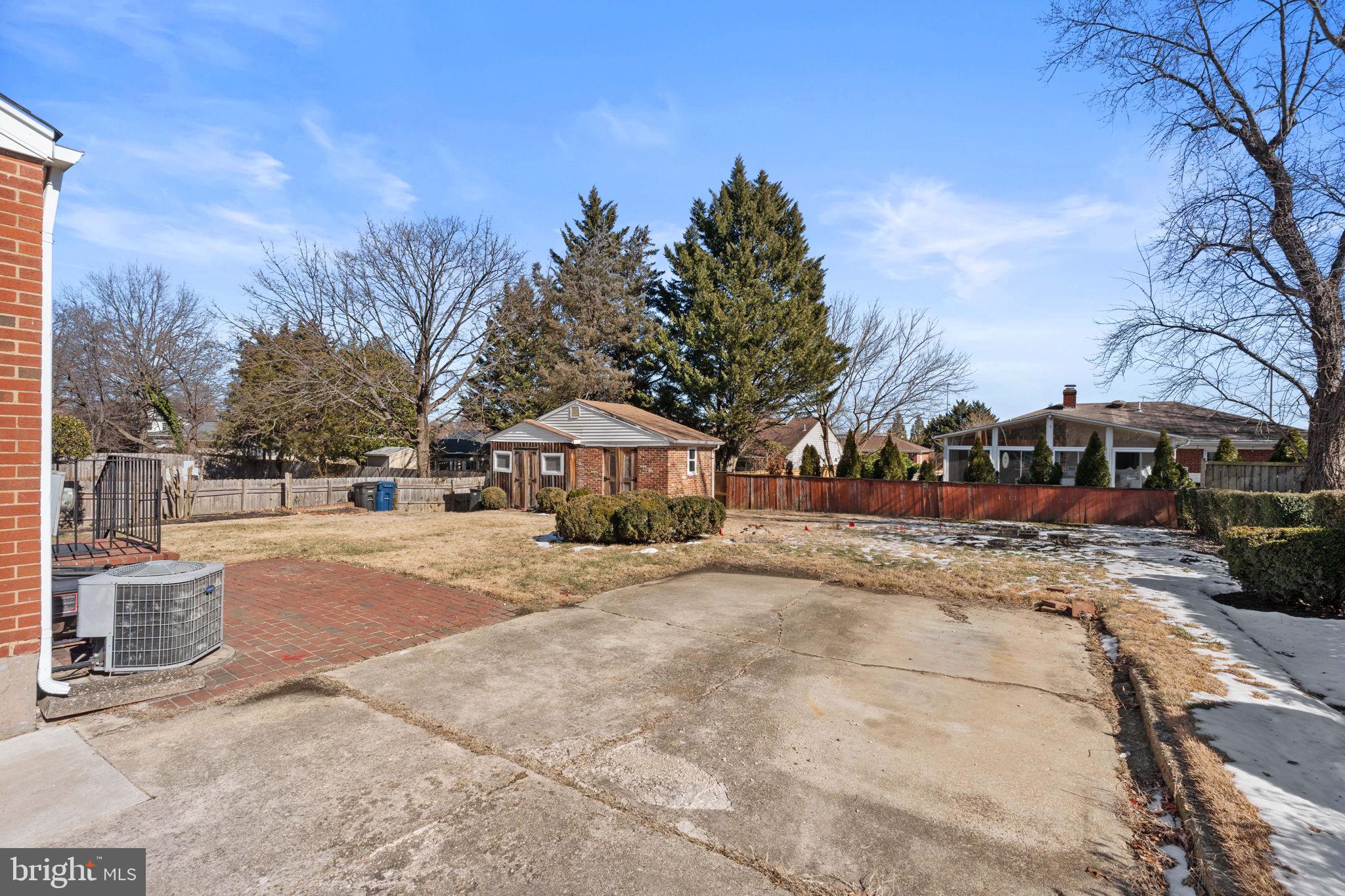 ALEXANDRIA - Residential