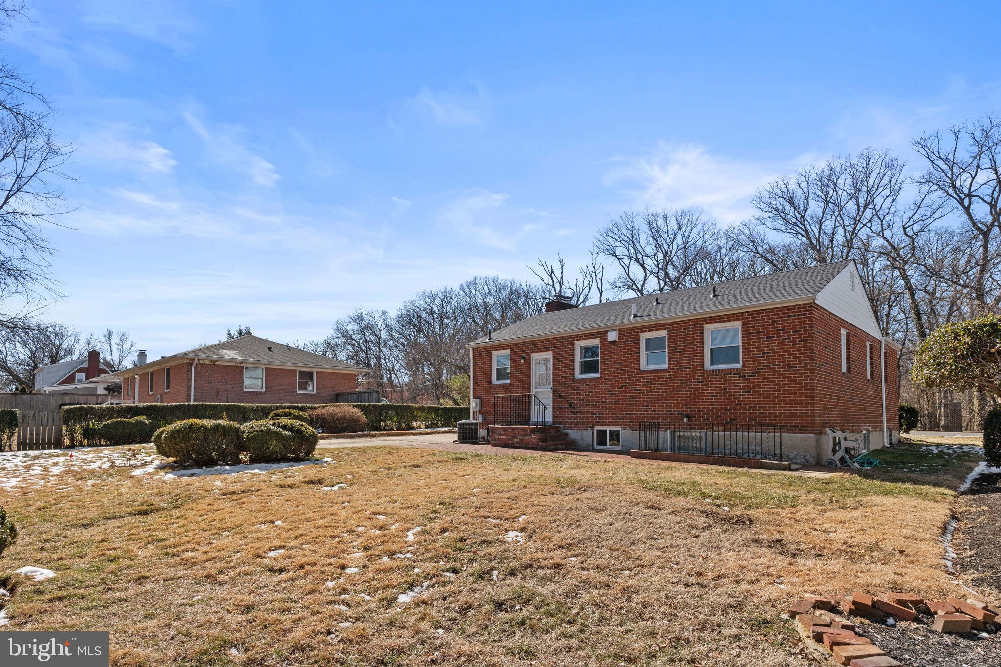 ALEXANDRIA - Residential