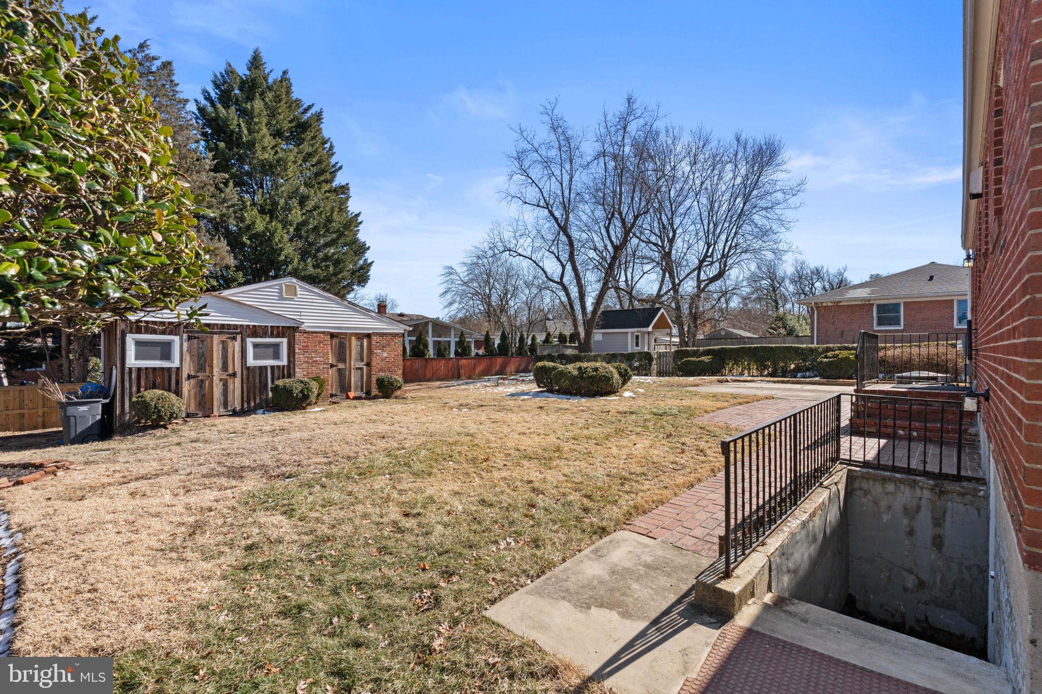 ALEXANDRIA - Residential