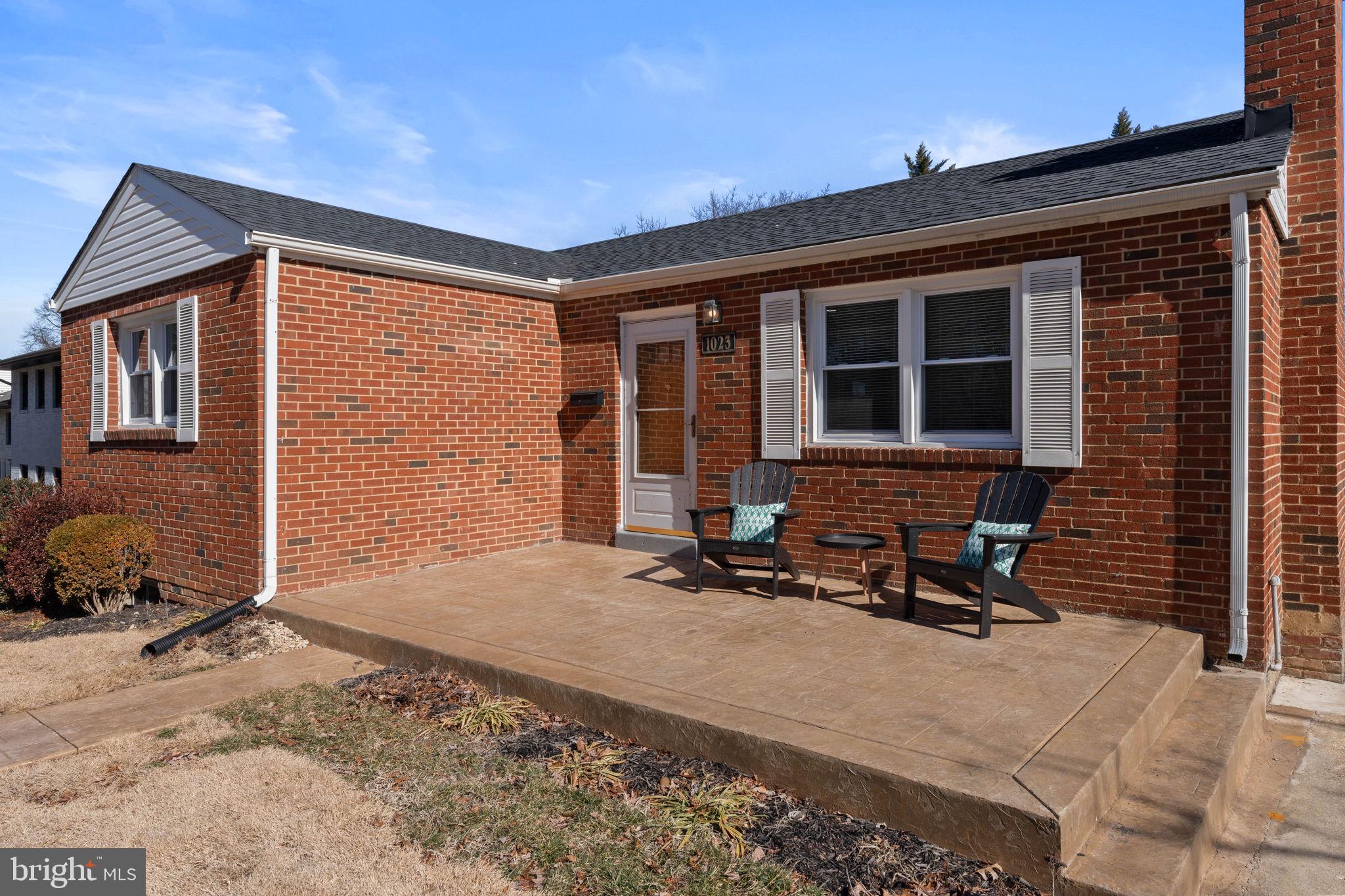 ALEXANDRIA - Residential