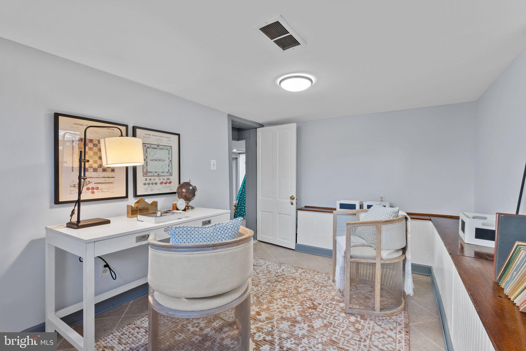 ALEXANDRIA - Residential