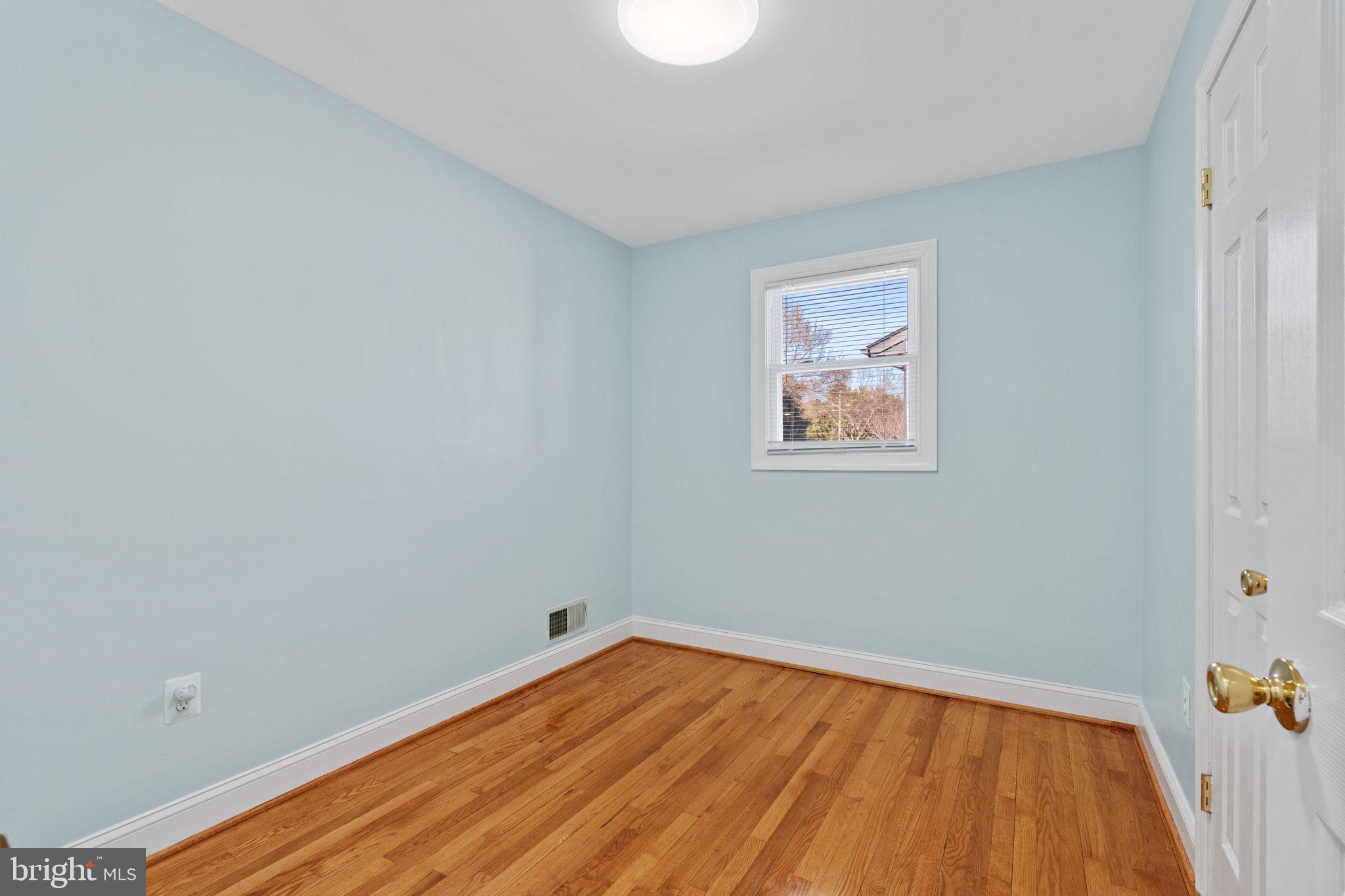 ALEXANDRIA - Residential