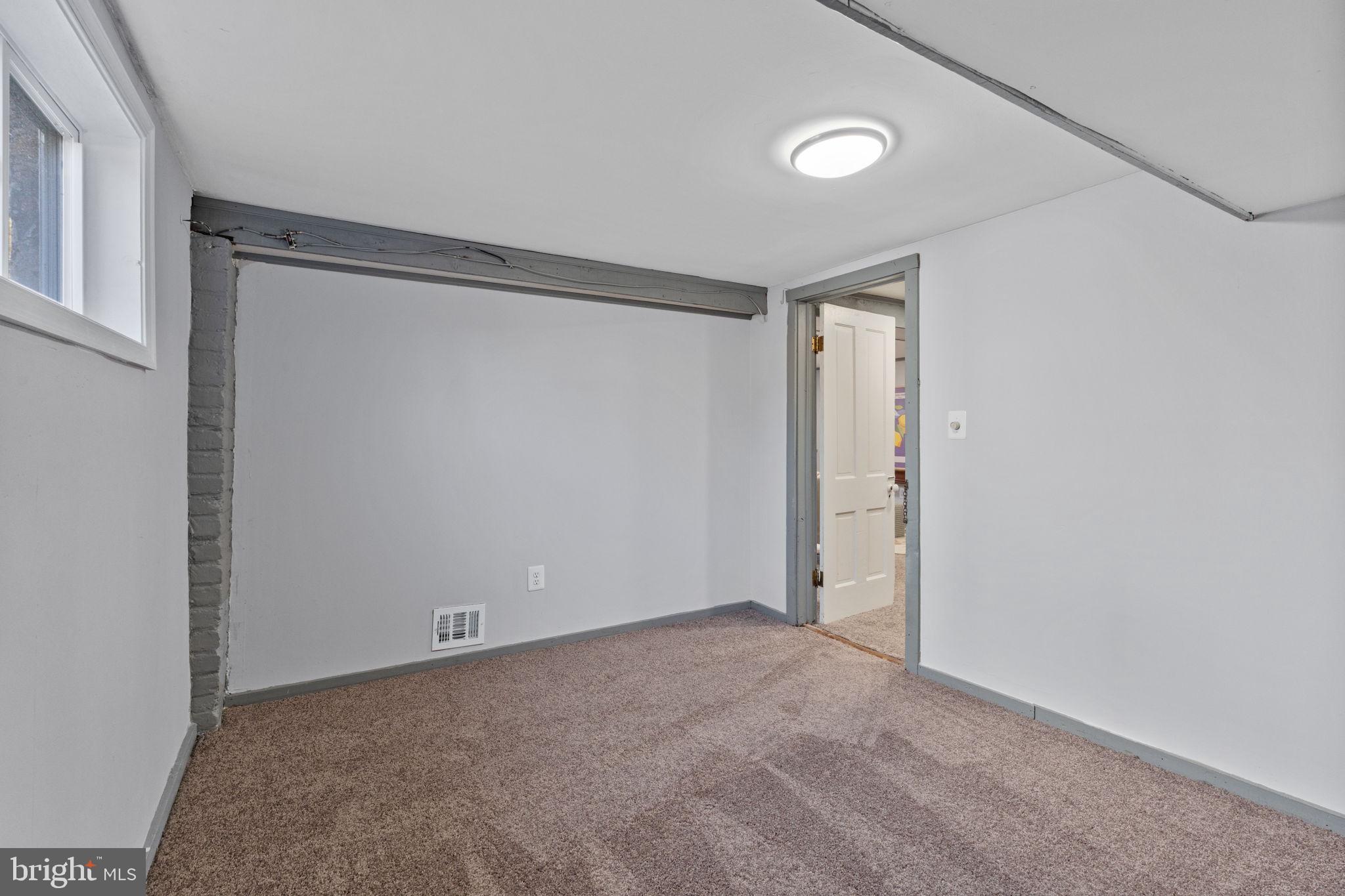 ALEXANDRIA - Residential