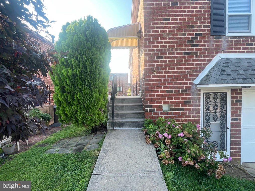 Photo of 8425 Ridgeway Street, PHILADELPHIA, PA 19111 (MLS # PAPH2639644)