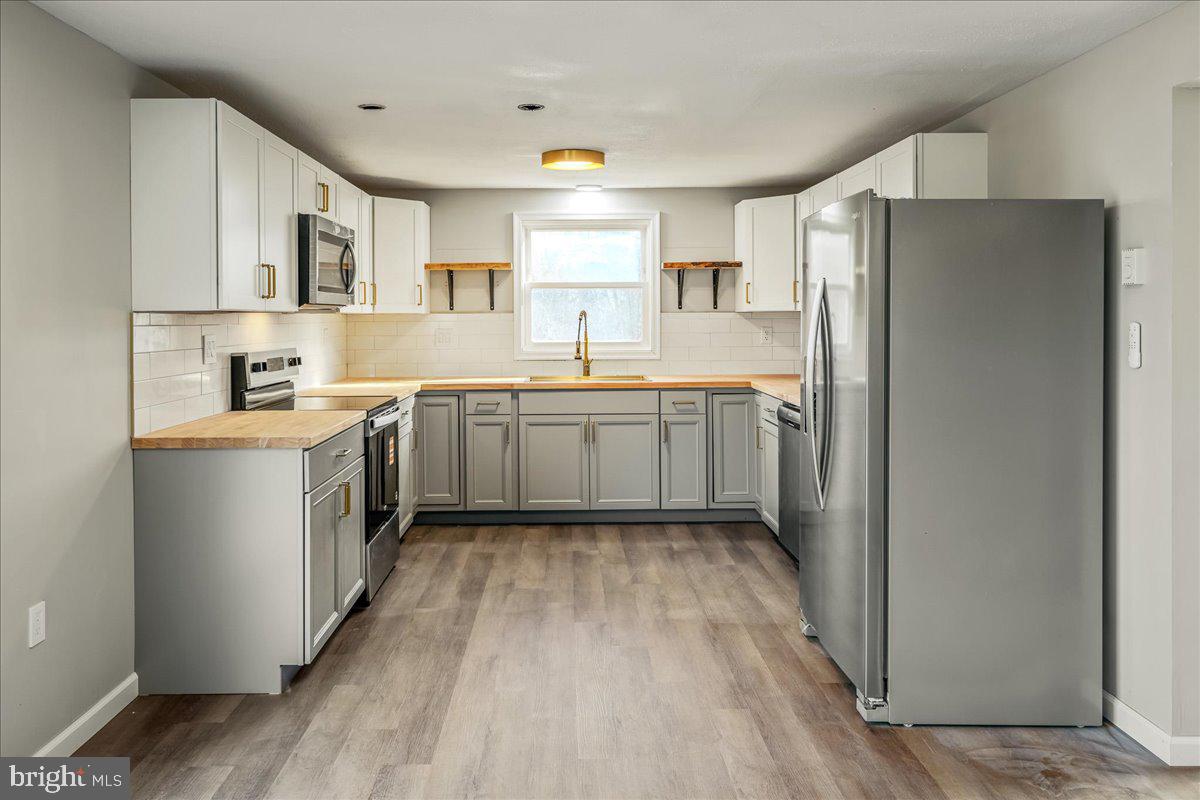 INDIAN MOUNTAIN LAKES - Residential