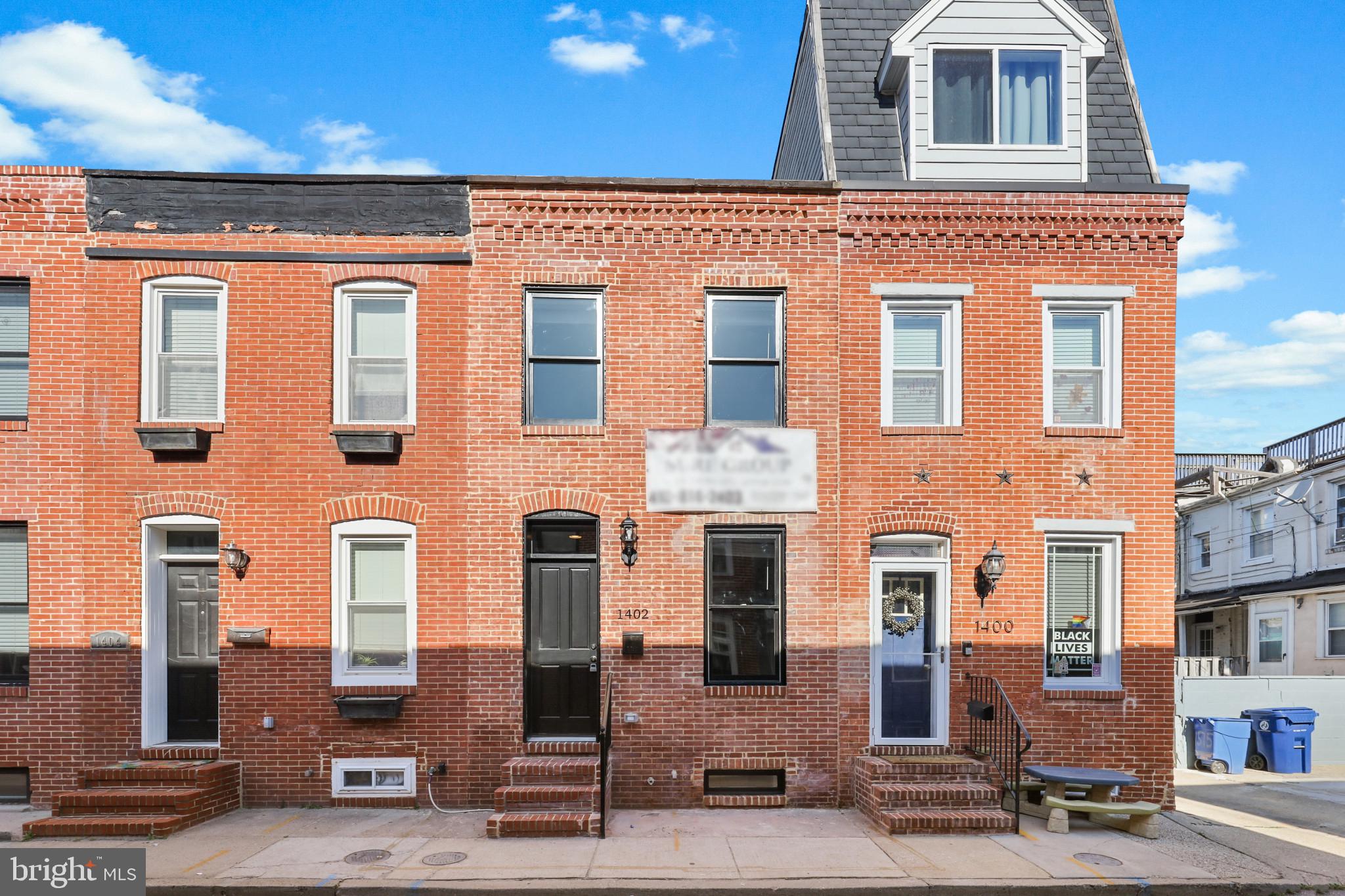 LOCUST POINT - Residential