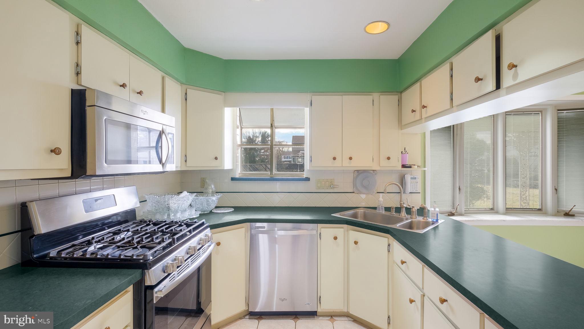 HUNTINGDON HOMES - Residential